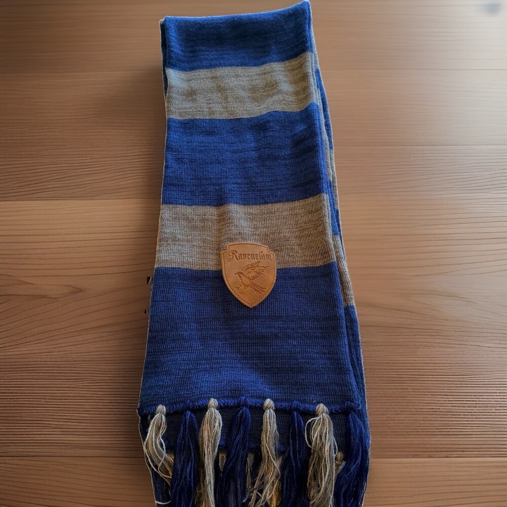 Harry Potter Ravenclaw Blue/Gray Striped Knit Fringe Scarf Lightweight 70x10"